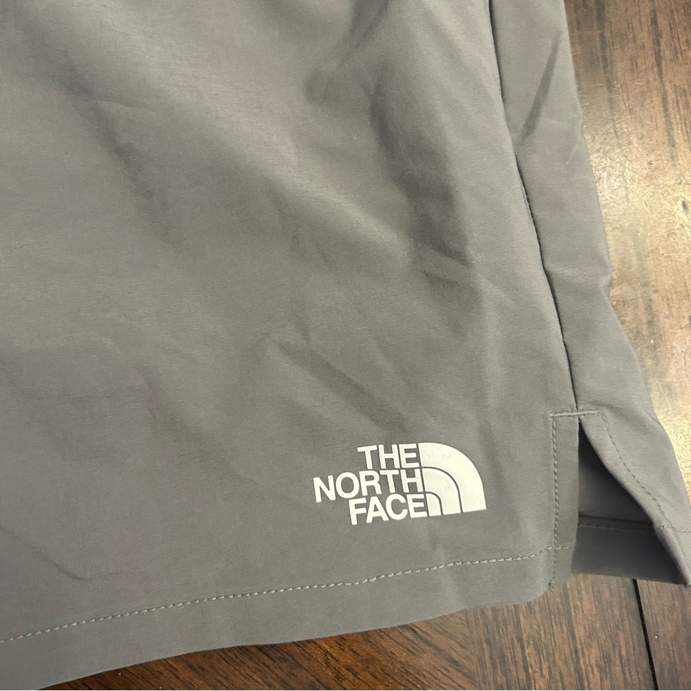 The North Face Mens Big Wander Short 2.0, 4X, LNG, Smoked Pearl New - Picture 4 of 11
